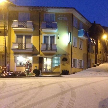 Il Cinghialetto Hotel Фони Екстериор снимка