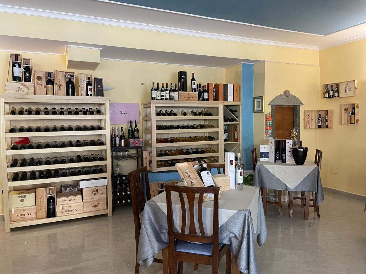 Il Cinghialetto Hotel Фони Екстериор снимка