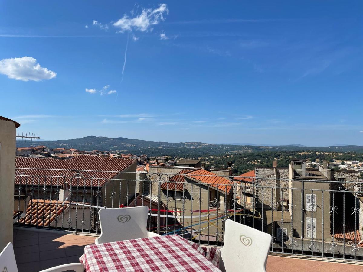 Il Cinghialetto Hotel Фони Екстериор снимка